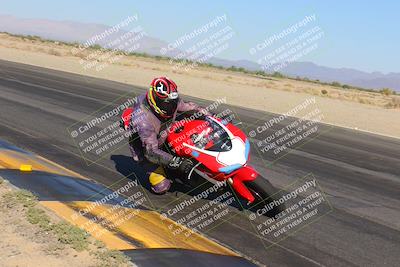 media/Nov-12-2023-SoCal Trackdays (Sun) [[5d1fba4e7d]]/Turn 14 Inside (2pm)/